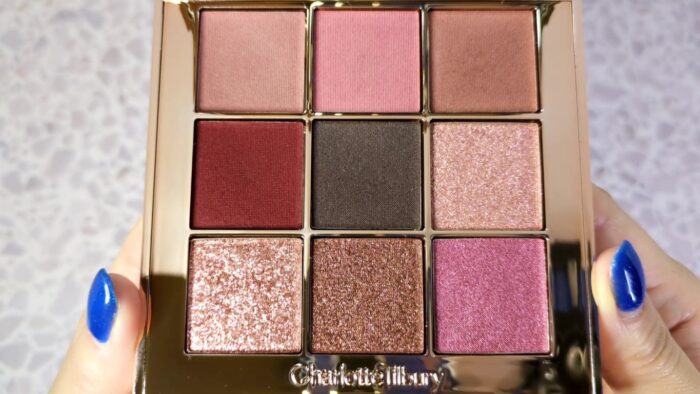 シャーロットティルブリー Charlotte Tilbury　ピロートークビューティーバースラブアイシャドウパレット