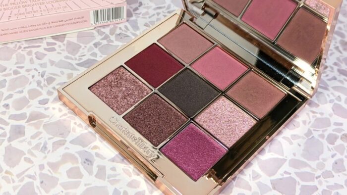 シャーロットティルブリー Charlotte Tilbury　ピロートークビューティーバースラブアイシャドウパレット
