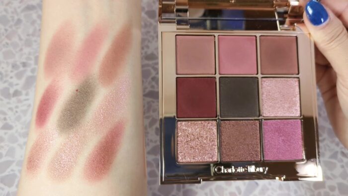 シャーロットティルブリー Charlotte Tilbury　ピロートークビューティーバースラブアイシャドウパレット