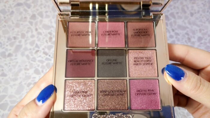 シャーロットティルブリー Charlotte Tilbury　ピロートークビューティーバースラブアイシャドウパレット