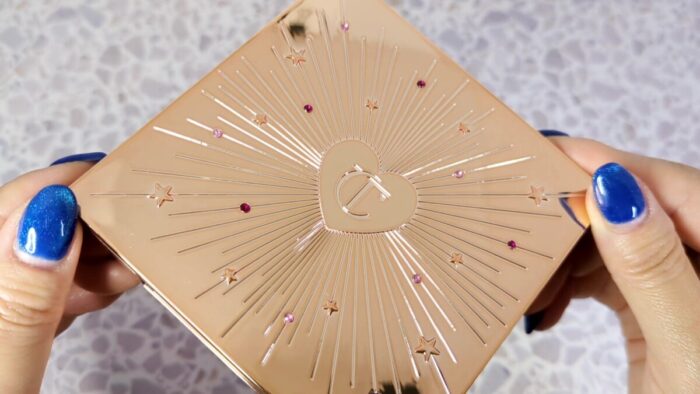 シャーロットティルブリー Charlotte Tilbury　ピロートークビューティーバースラブアイシャドウパレット
