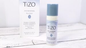 タイゾー TiZO　アイリニューアル SPF20