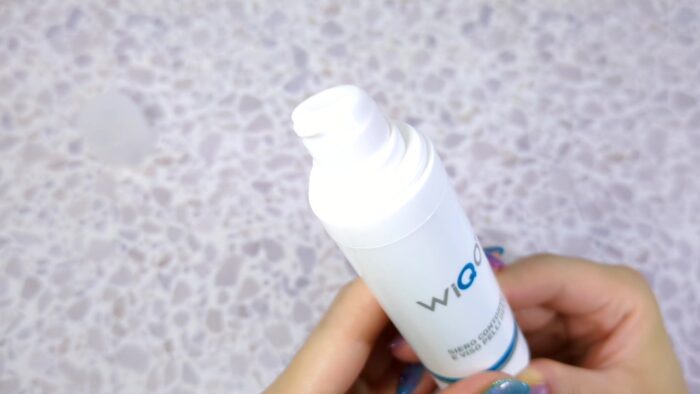 ワイコ WiQo　アイコンターフェイシャルセラム